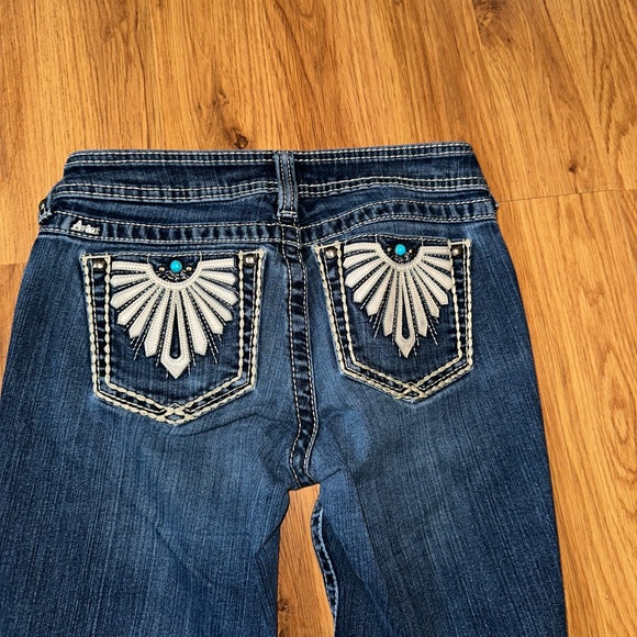 Ariat Ruby Women’s Jeans Embellished Pockets Turquoise Stone Size 26S - Picture 3 of 3